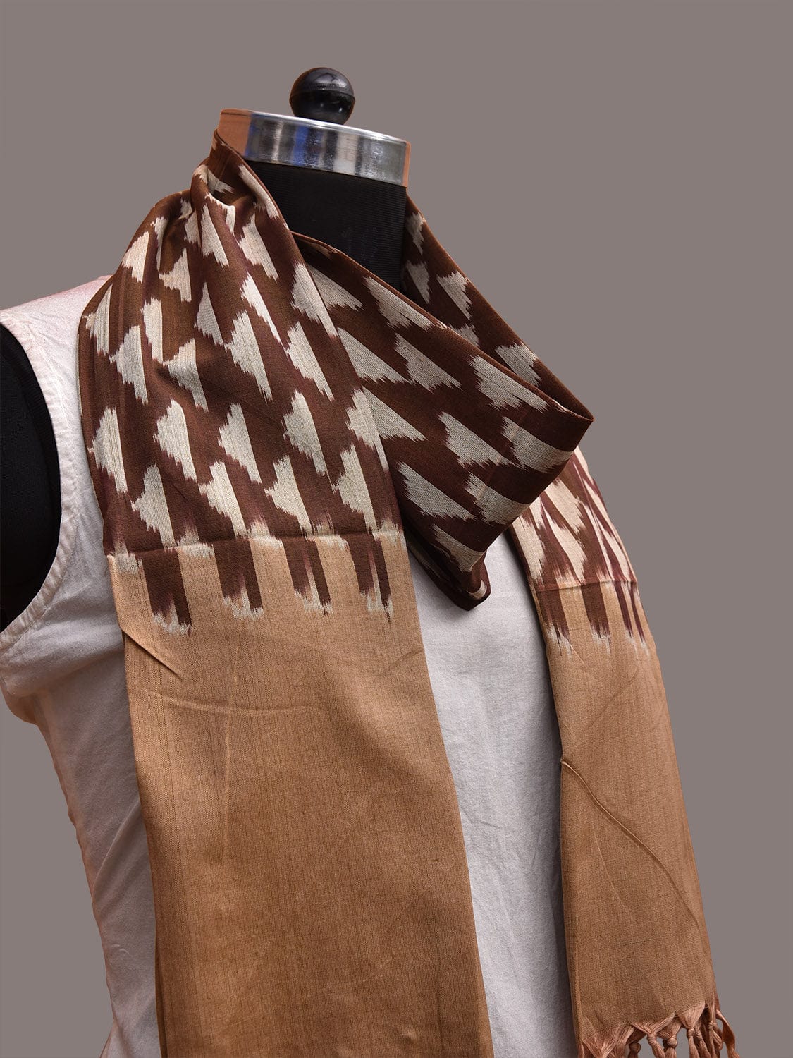 Light Brown Pochampally Ikat Cotton Handloom Stole with Small Buta Design ds3647