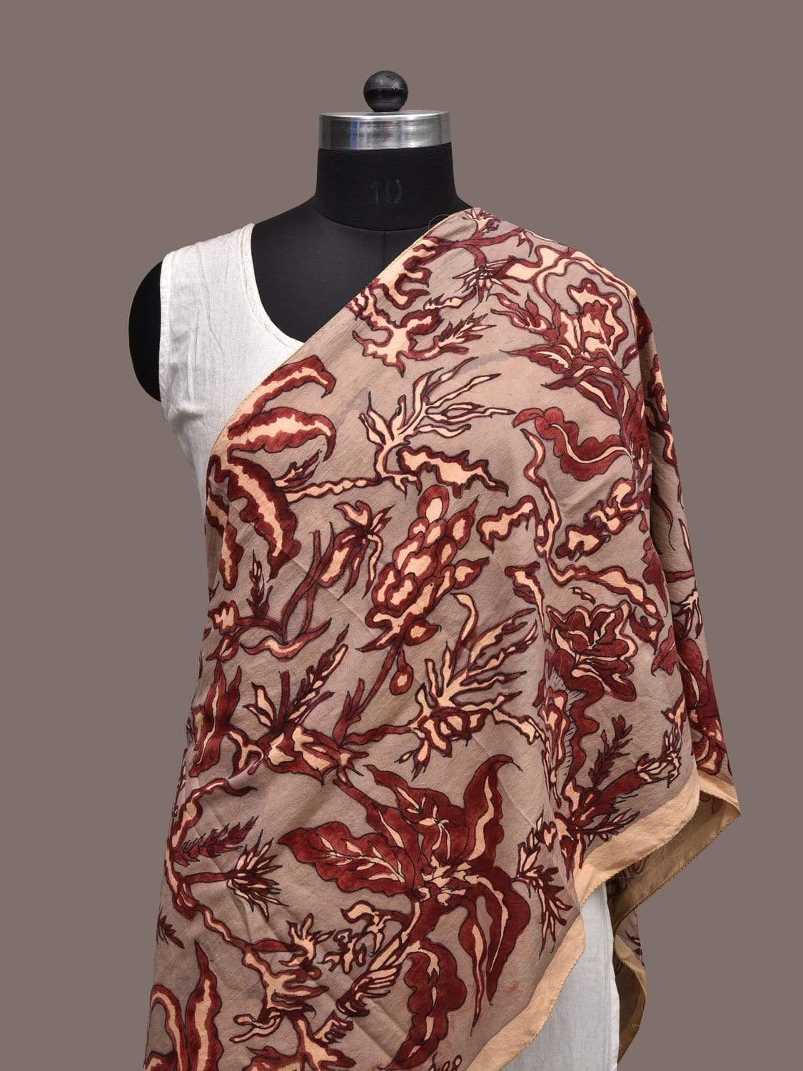 Light Grey and Red Kalamkari Hand Painted Silk Stole with Floral Design ds2316