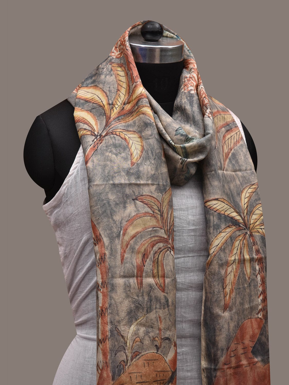 Light Grey Kalamkari Hand Painted Silk Handloom Stole with Birds and Coconut Trees Design ds2681