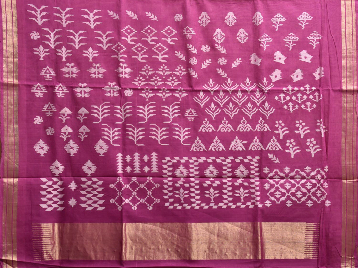 Magenta Khadi Cotton Handloom Saree with Assorted Buta Pallu Design kh0712
