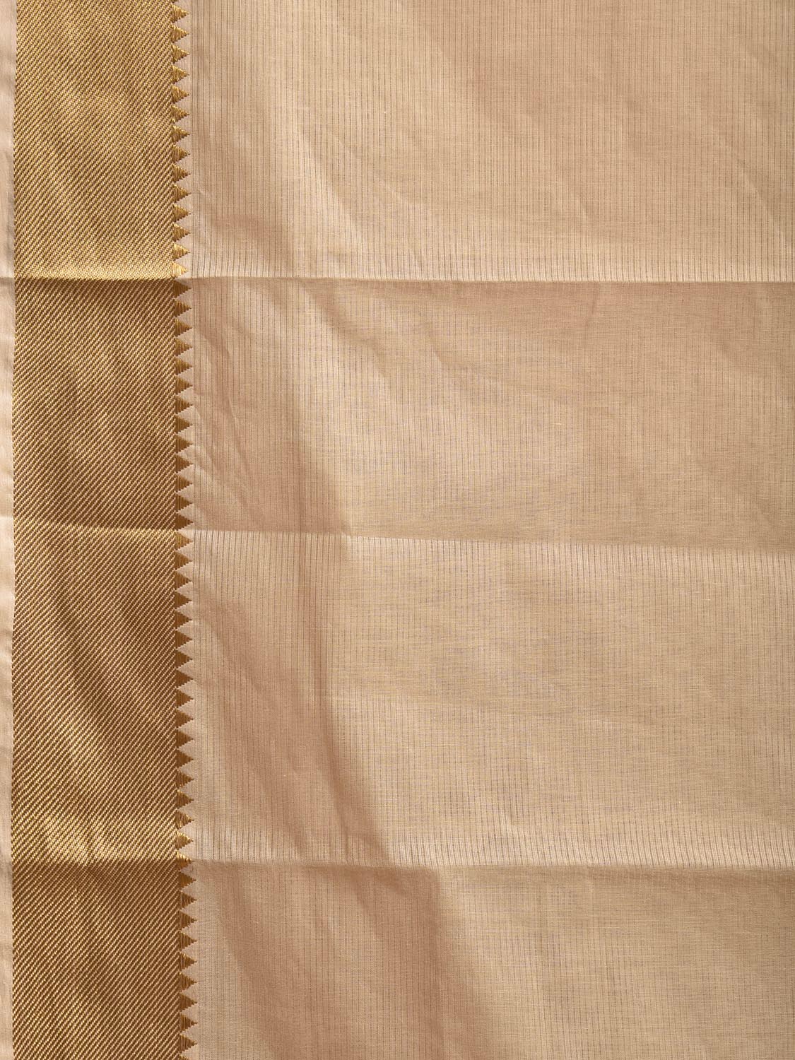 Cream Mangalgiri Cotton Handloom Saree with Strips and Small Temple Border Design No Blouse mn0106