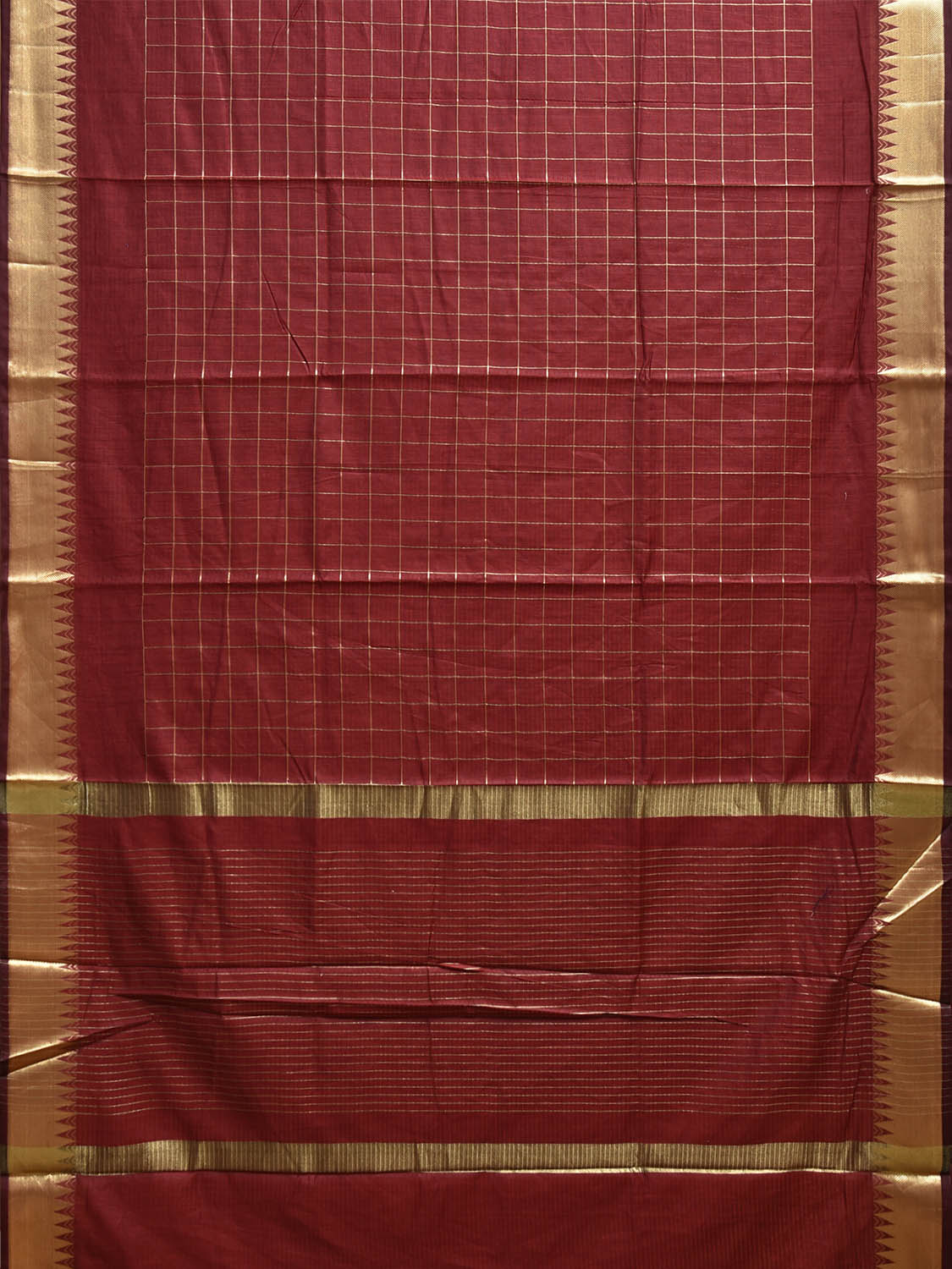Red Mangalgiri Cotton Handloom Saree with Checks and Temple Border Design mn0117