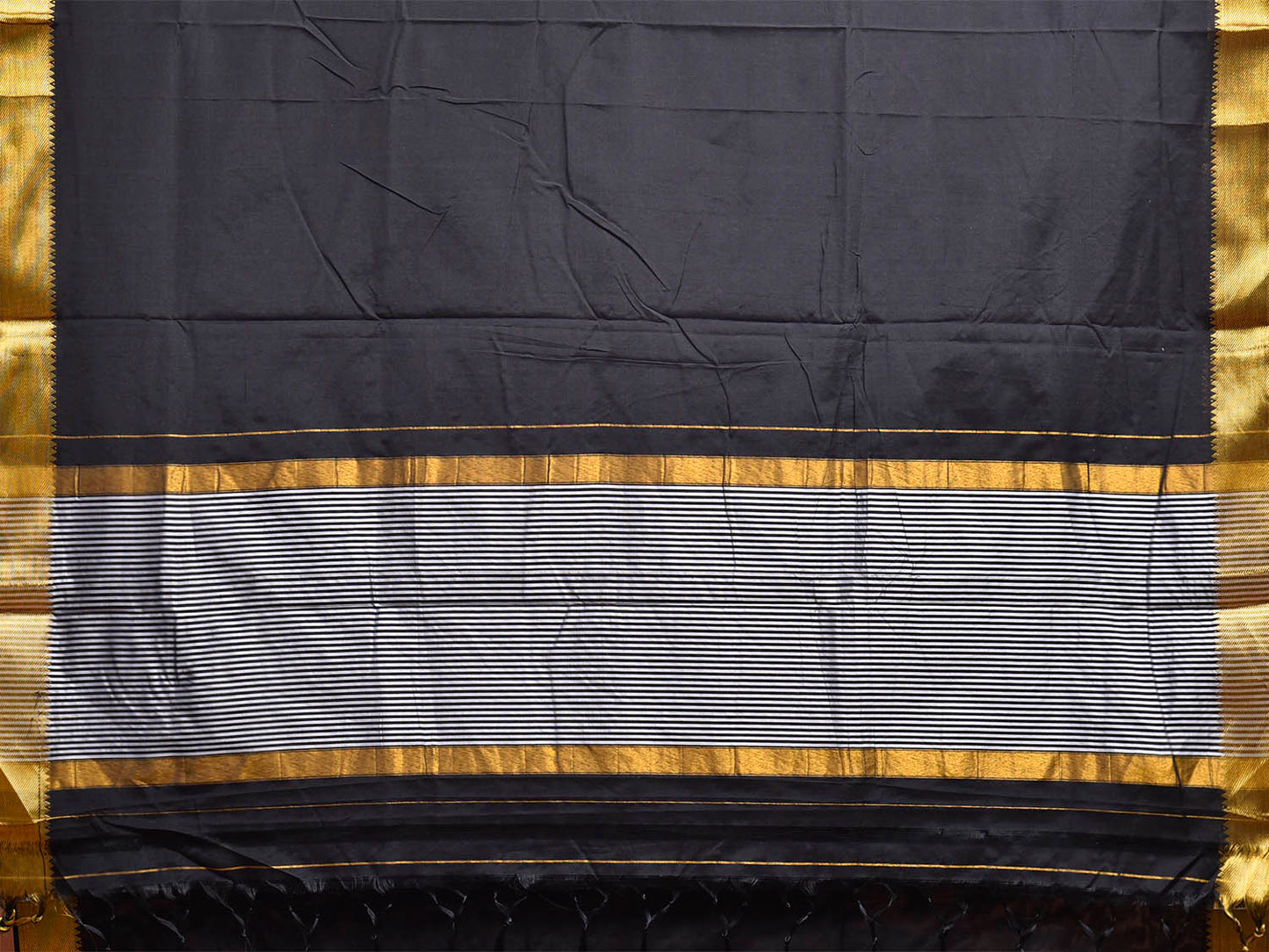 Black Mangalgiri Cotton Viscose Plain Saree with Strips Pallu Design mn0128