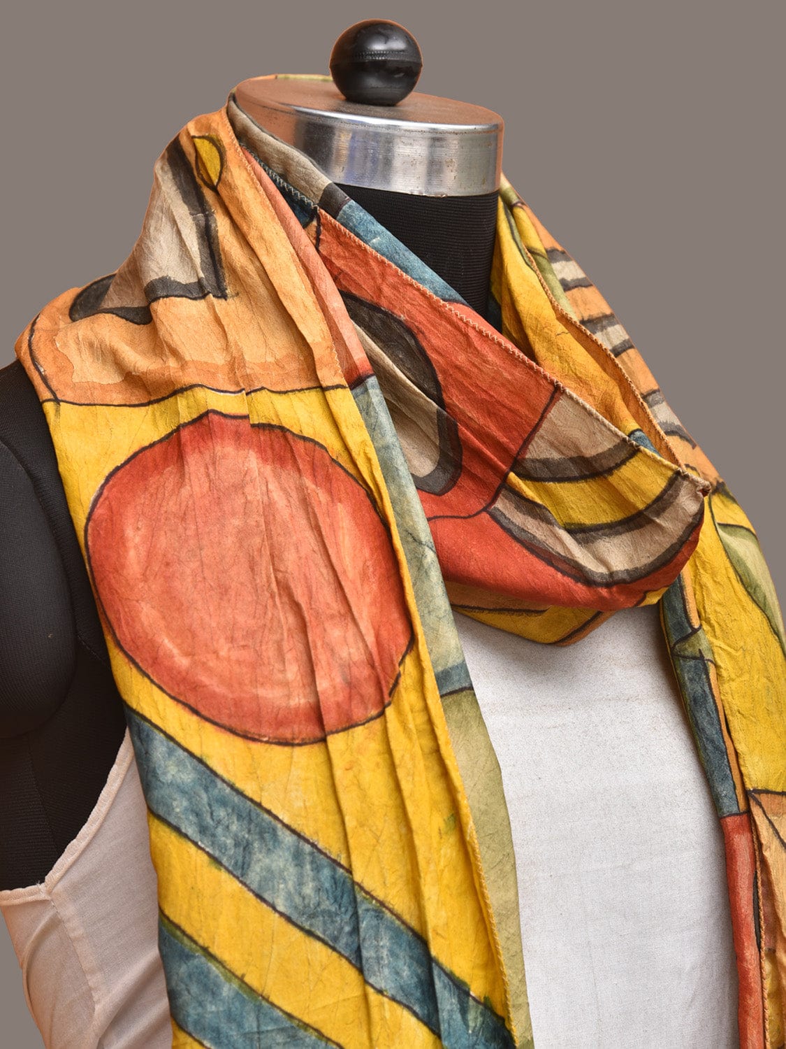 Multicolor Kalamkari Hand Painted Sico Stole with Geometric Design ds3303