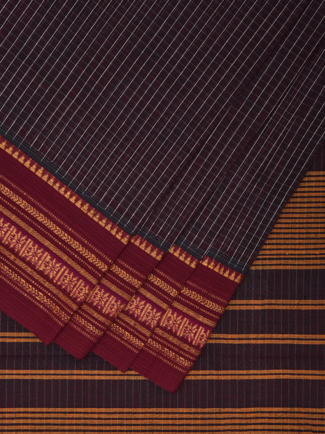 Wine and Maroon Narayanpet Cotton Handloom Saree with Checks Design No Blouse np0972