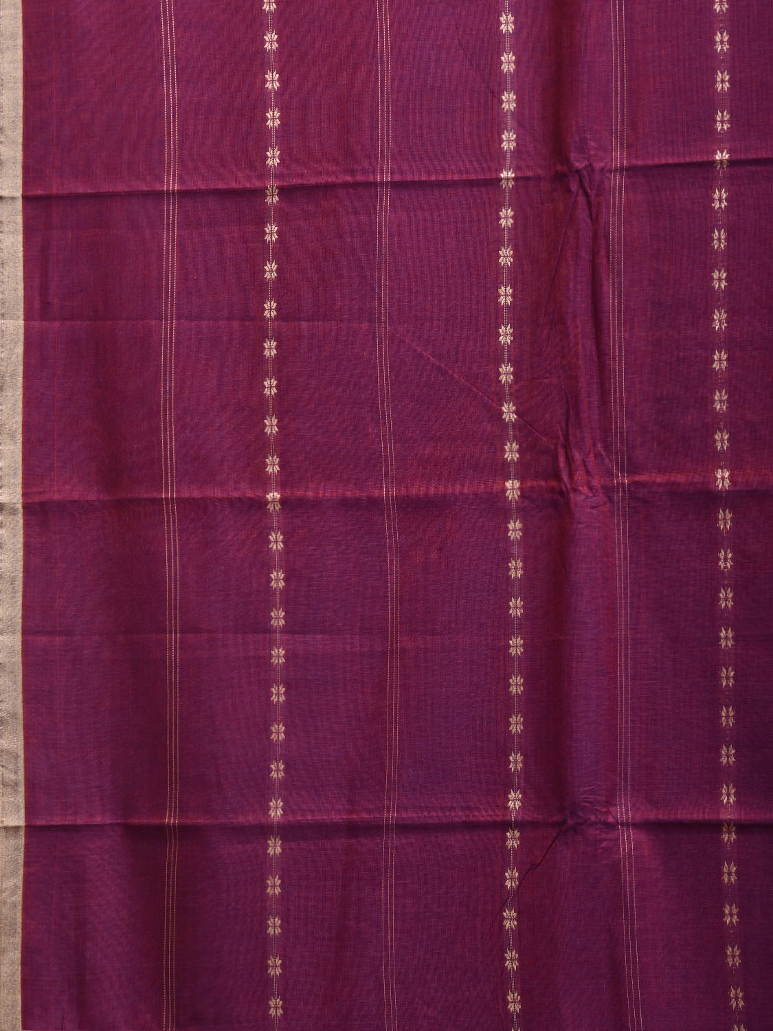 Magenta Narayanpet Cotton Saree with Strips Design No Blouse np1355