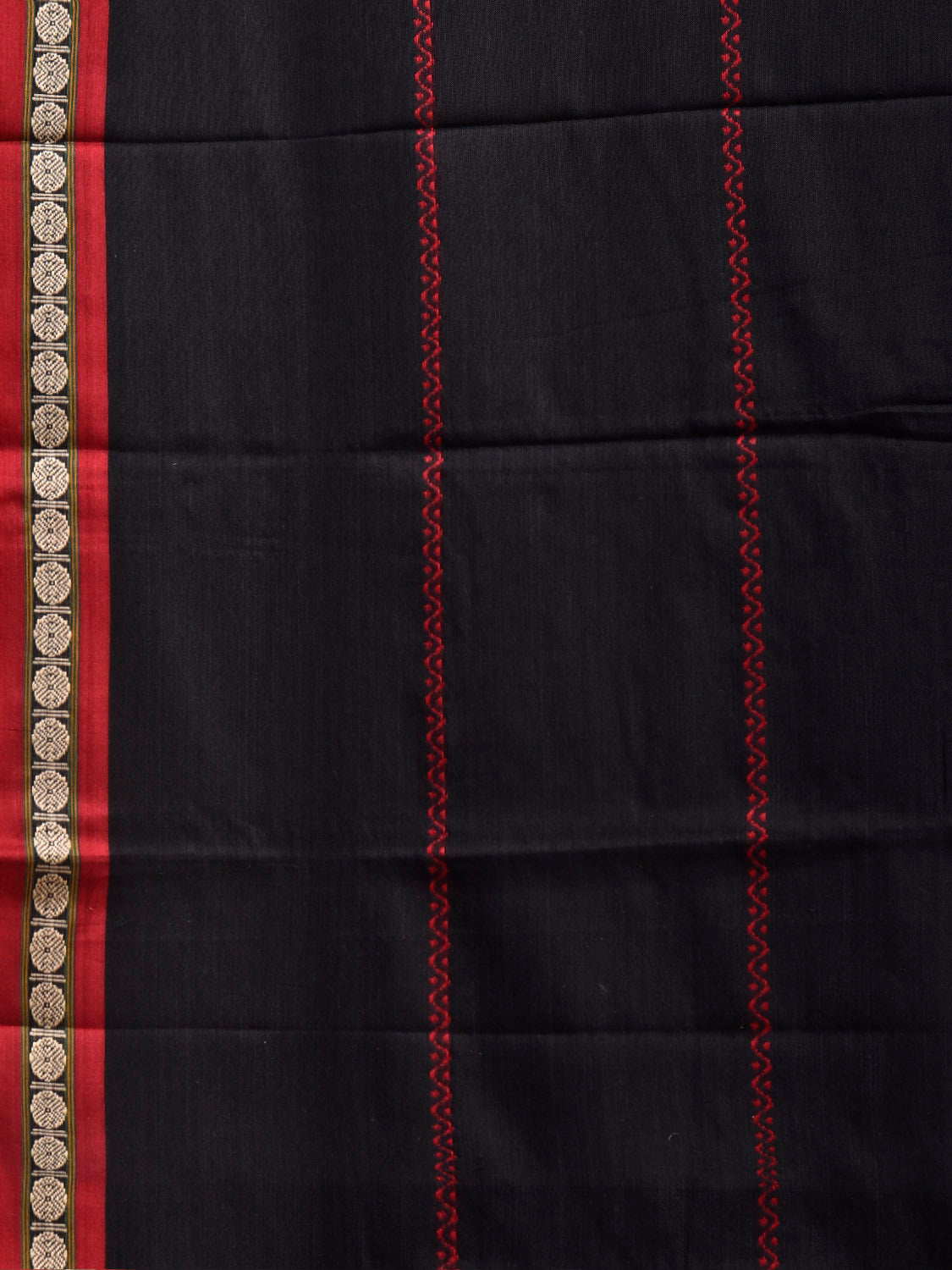 Black and Red Narayanpet Cotton Saree with Strips Design No Blouse np1363