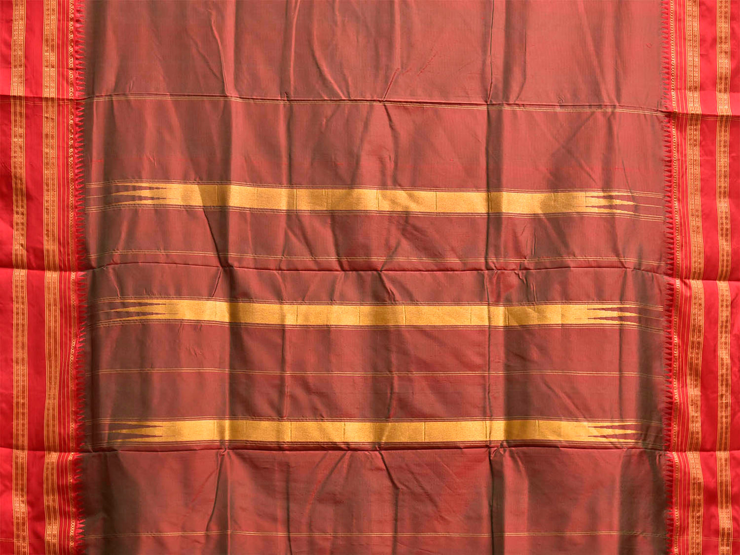 Brown and Red Narayanpet Silk Plain Saree with Contrast Pallu Design np1399