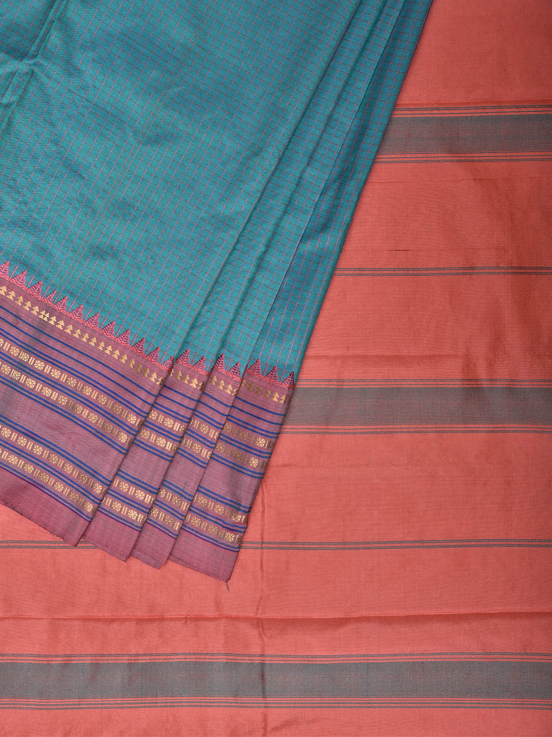Light Blue and Peach Narayanpet Silk Saree with Checks and Contrast Pallu Design np1410