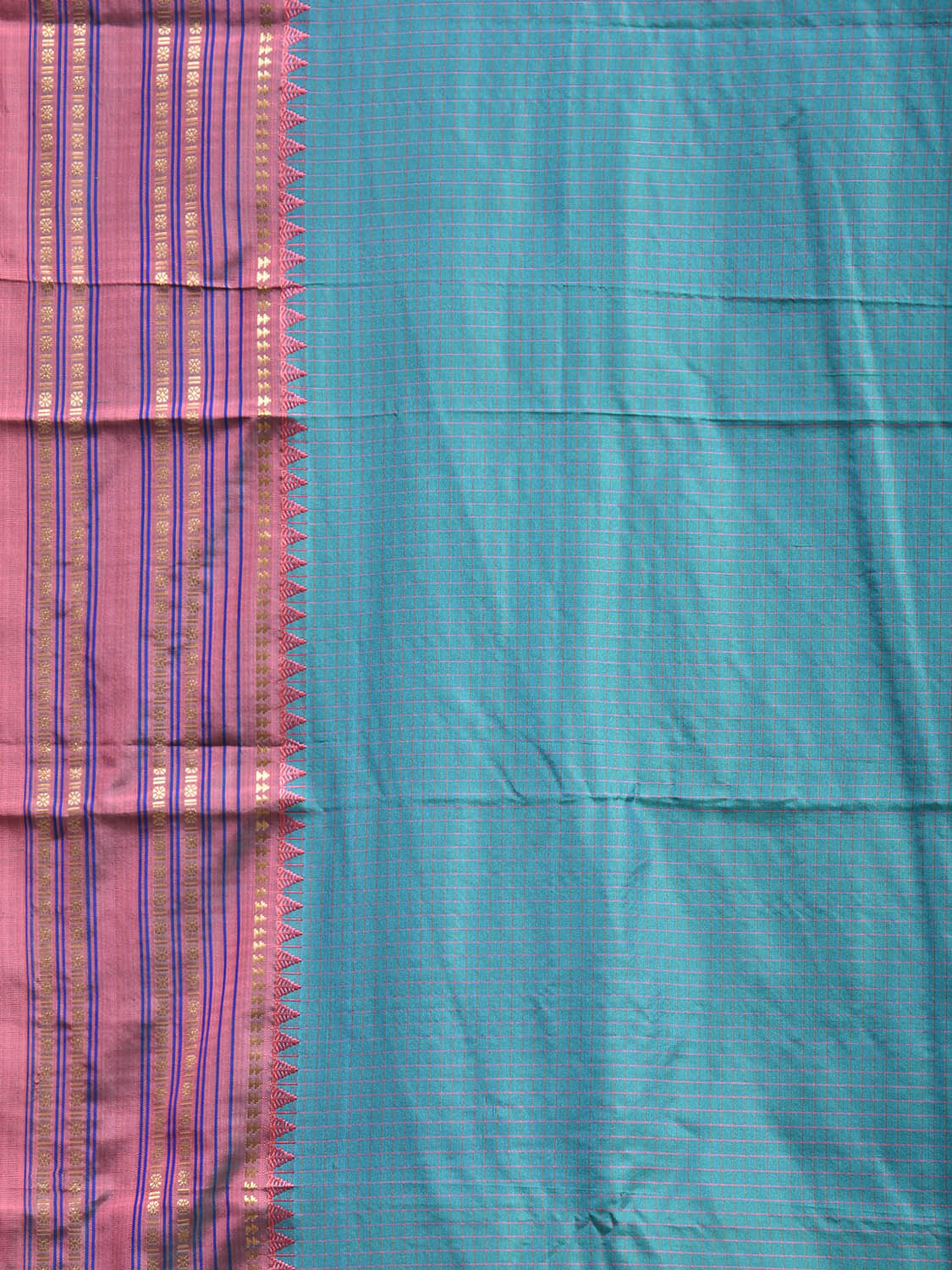 Light Blue and Peach Narayanpet Silk Saree with Checks and Contrast Pallu Design np1410