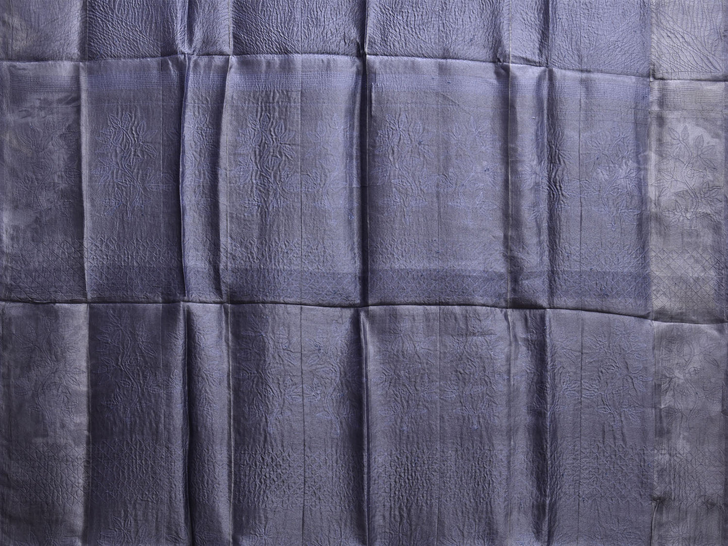 Grey Shibori Tussar Saree with Floral Design o0709