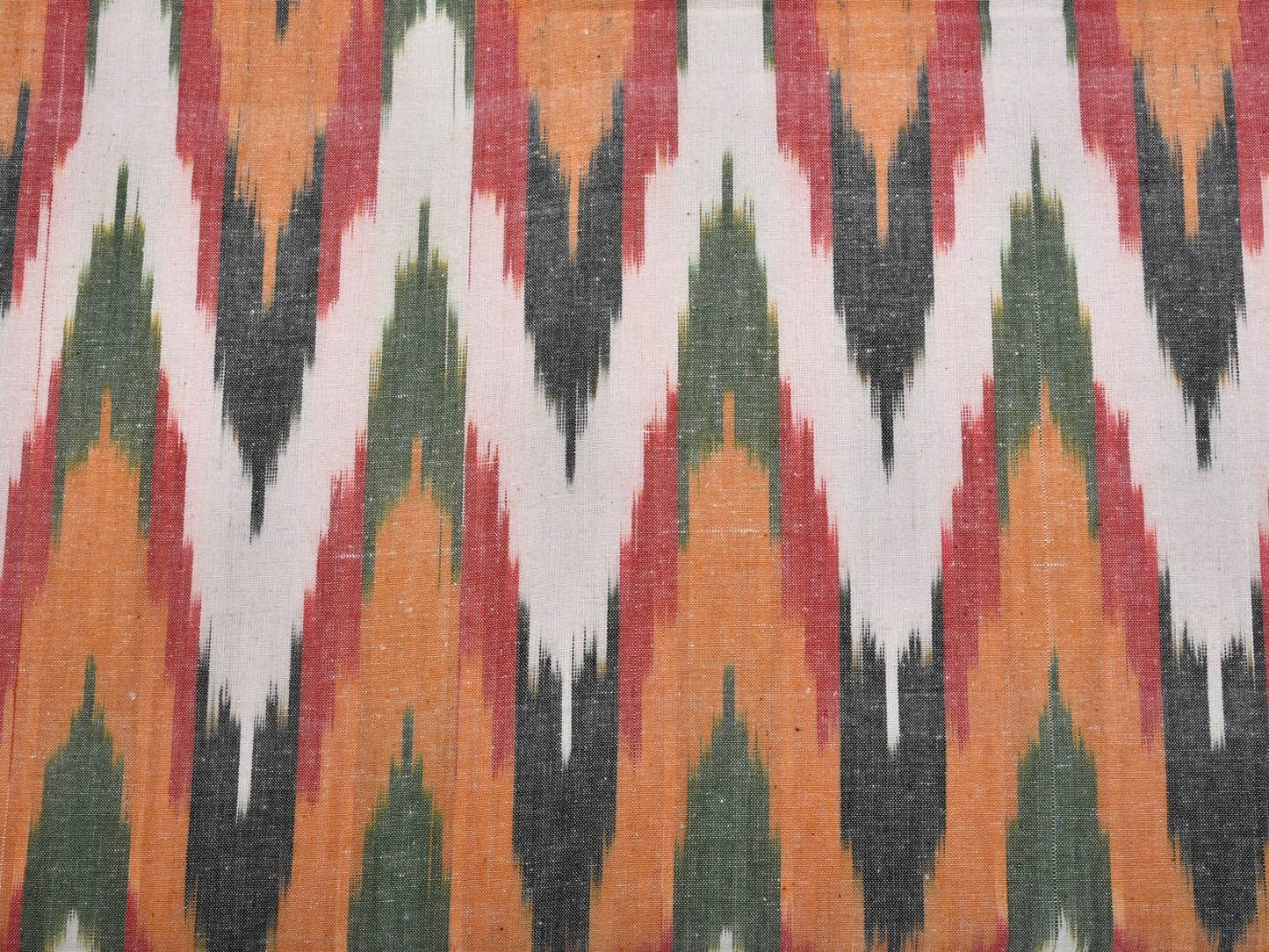 Orange Pochampally Ikat Cotton Handloom Bedsheet with Zig-Zag Design 90 x 108 Inches bd0051