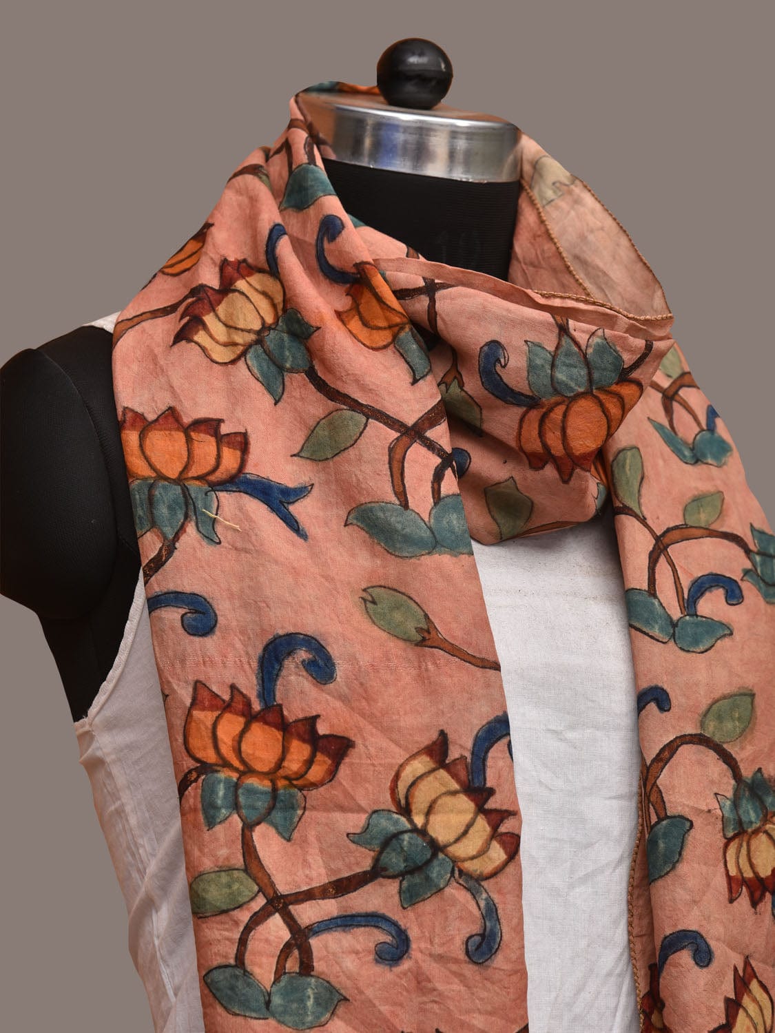 Peach Kalamkari Hand Painted Cotton Handloom Stole with Lotus Flowers Design ds3198