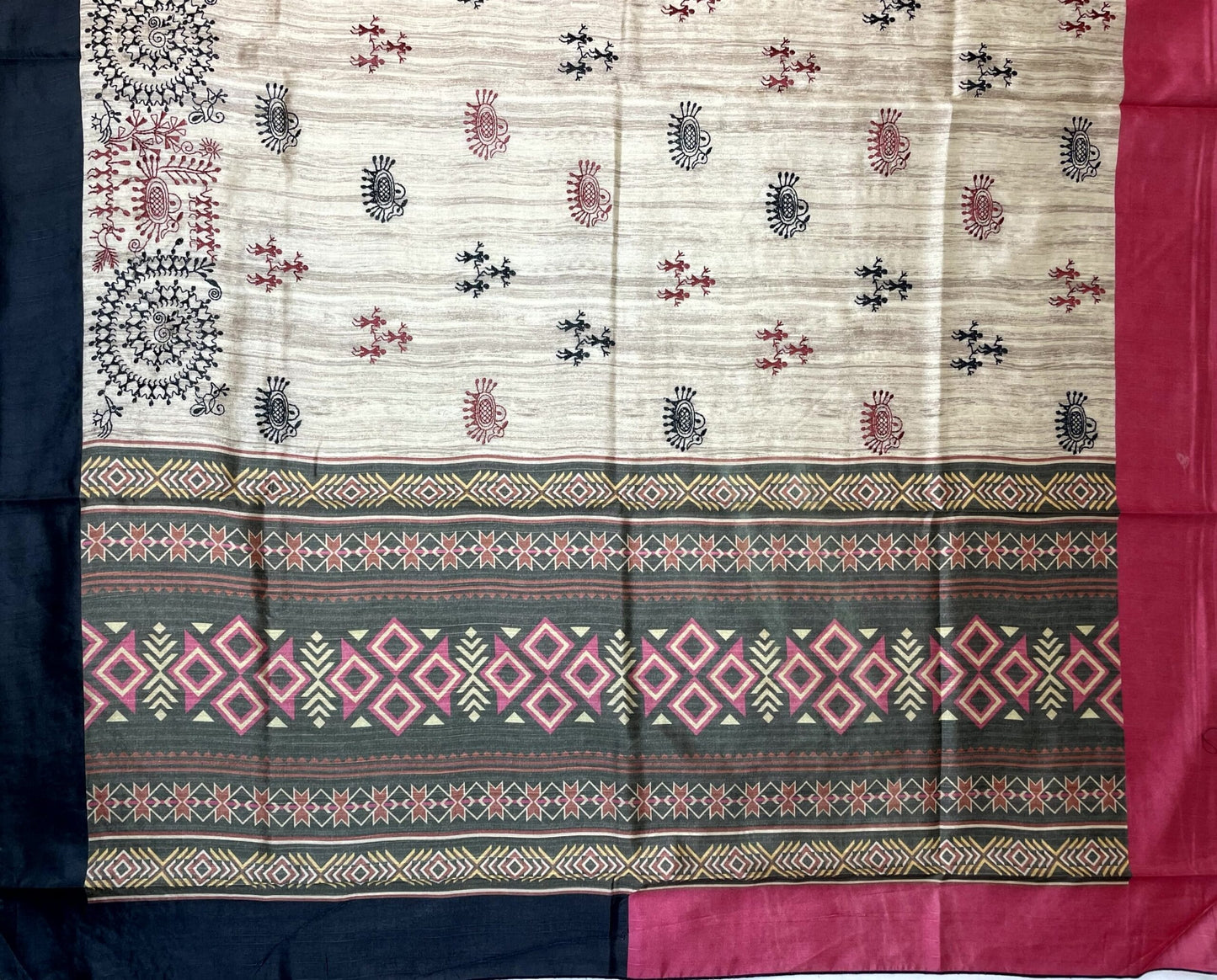 Tribal Thread Embroidery Work with Ganga Jamuna Border and Digital Printed Pallu Design pr0073ap