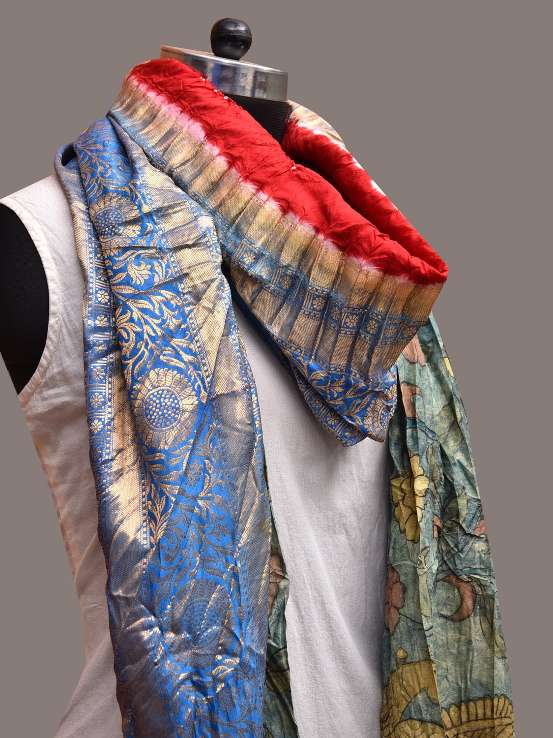Red and Blue Bandhani Kalamkari Hand Painted Kanchipuram Silk Handloom Dupatta with Floral and Birds Design ds3637