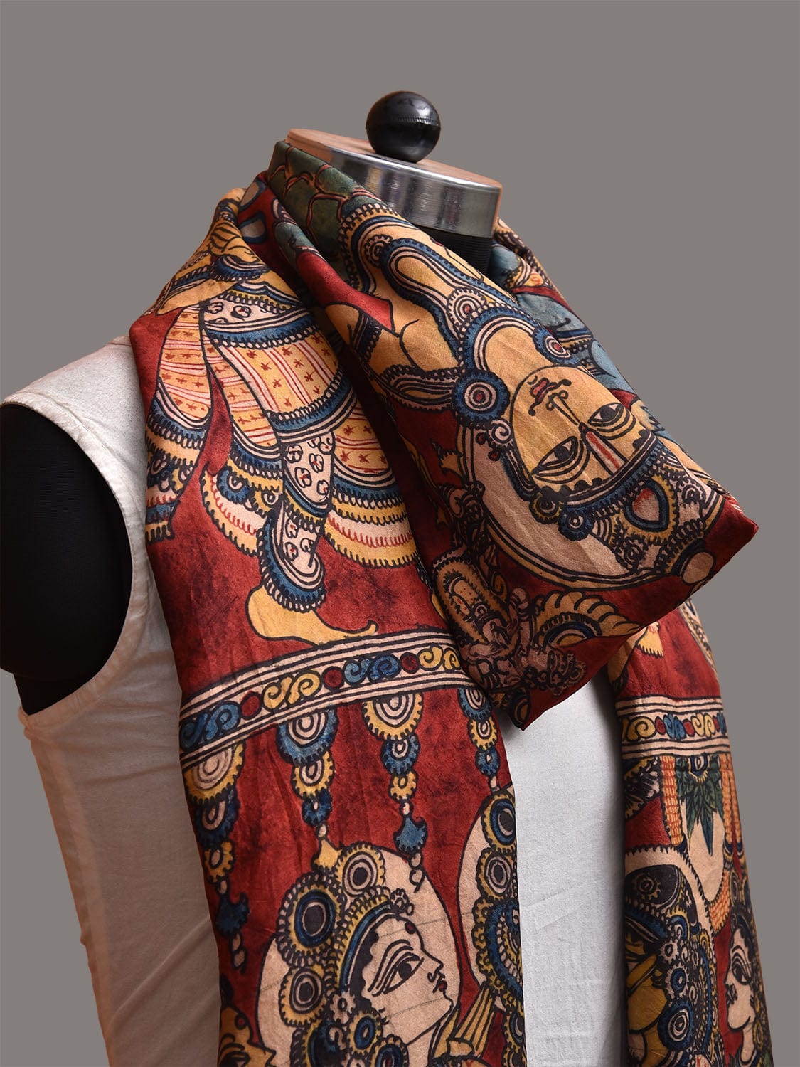 Red and Magenta Kalamkari Hand Painted Kanchipuram Silk Handloom Dupatta with Krishna Design ds3768