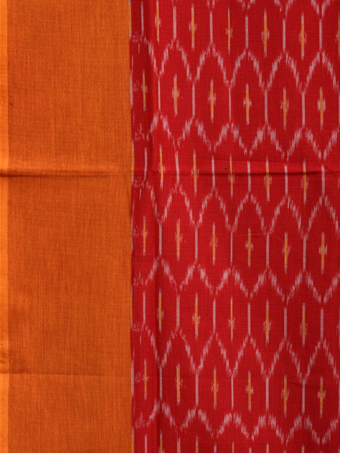 Red and Orange Pochampally Ikat Cotton Handloom Saree with Zig-Zag Pallu Design No Blouse i0837