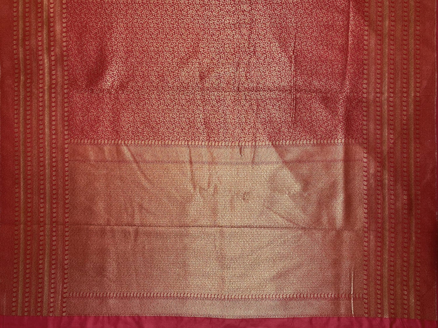 Red Antique Zari Banaras Katan Intricate Allover Brocade Saree with Border and Pallu Design b0320ds
