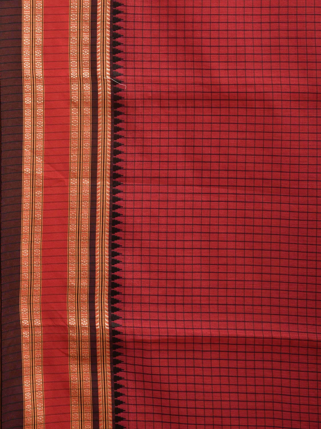 Red Bamboo Cotton Saree with Checks Design No Blouse bc0364