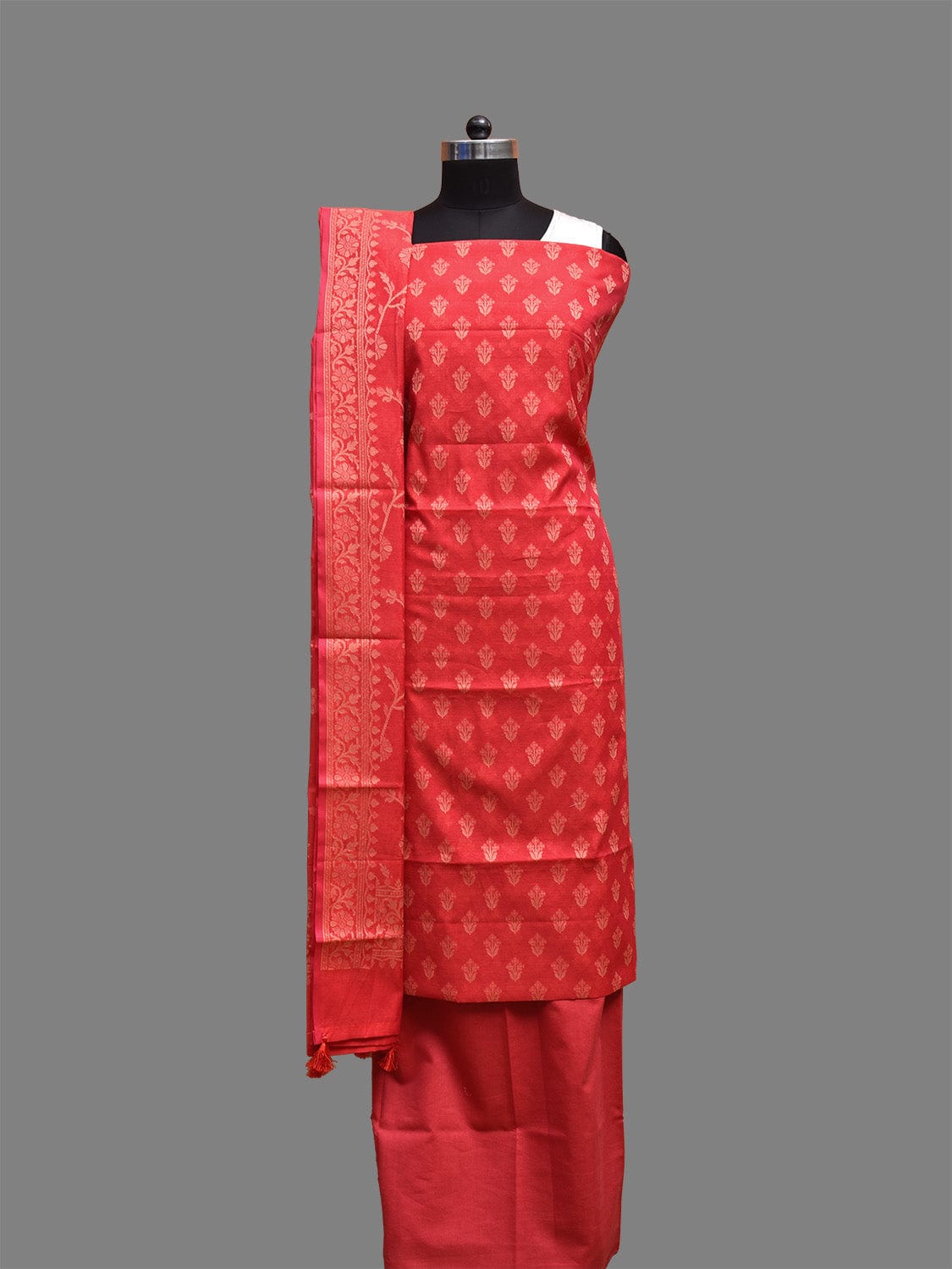 Red Banaras Cotton Viscose Dress Material with Dupatta, Top and Plain Bottom Design dm0072