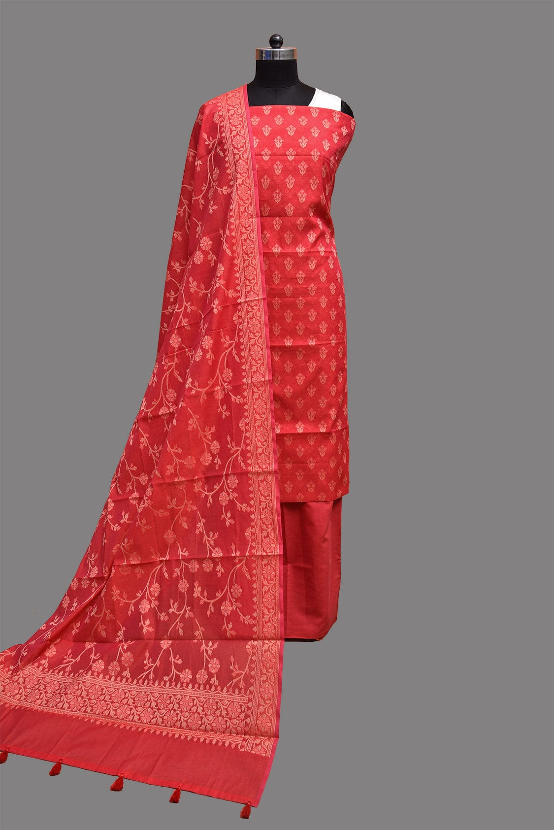 Red Banaras Cotton Viscose Dress Material with Dupatta, Top and Plain Bottom Design dm0072