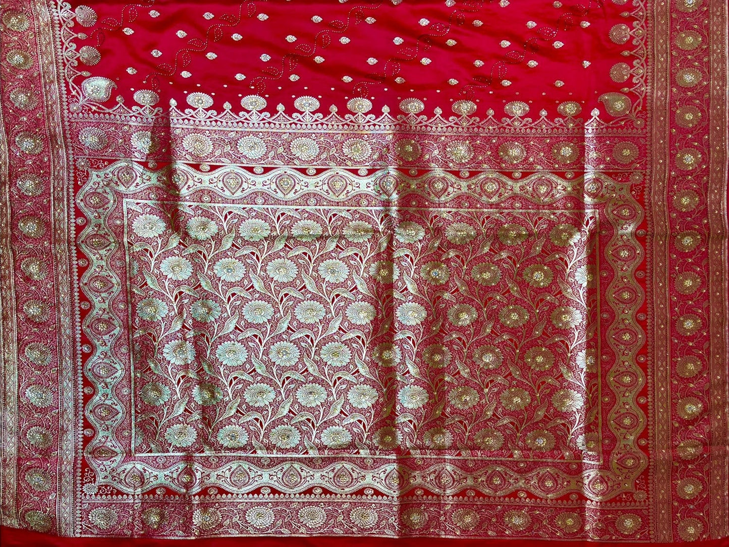 Red Banaras Katan Silk Saree with Body Butti and Work Design b0387ds