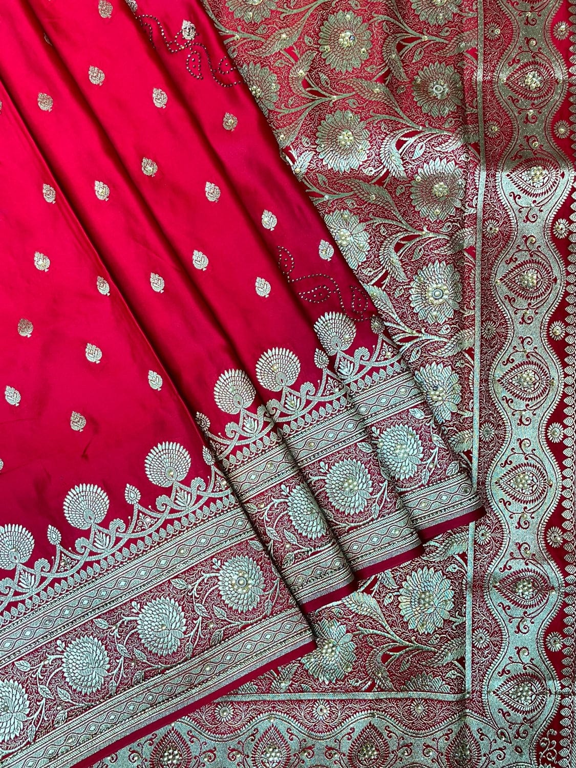 Red Banaras Katan Silk Saree with Body Butti and Work Design b0387ds