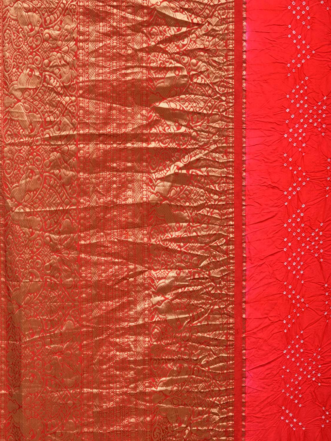 Red Bandhani Kanchipuram Silk Handloom Saree with Big Border and Mango Pallu Design bn0166