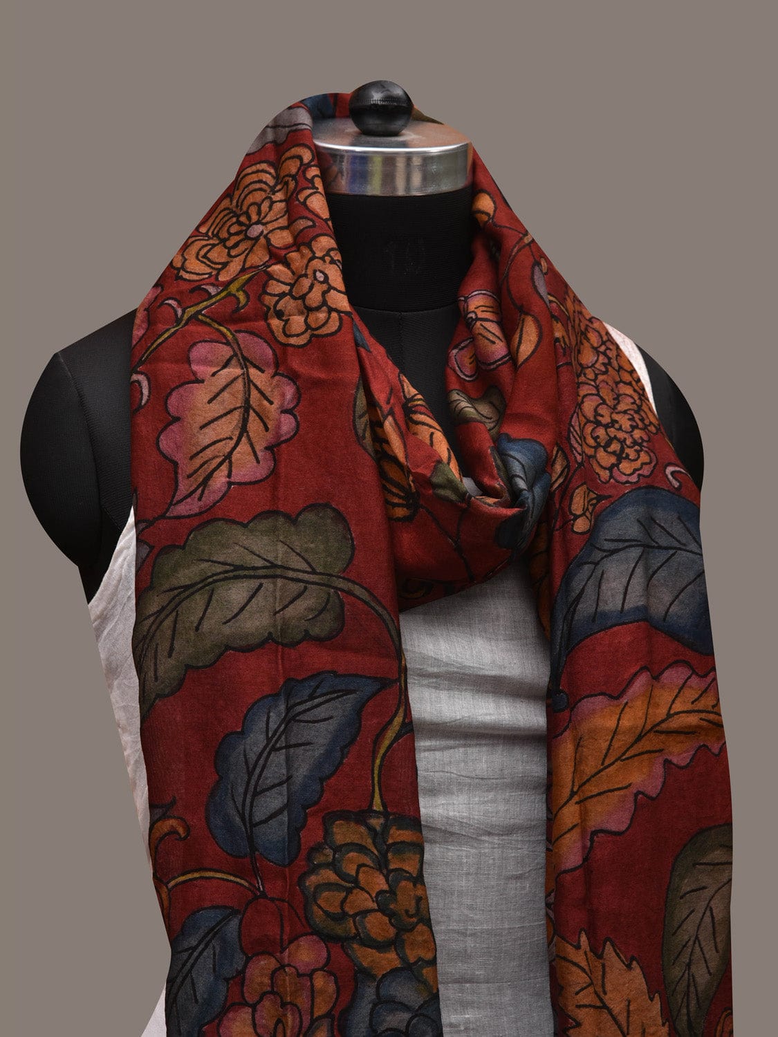 Red Kalamkari Hand Painted Tussar Handloom Dupatta with Floral Design ds2726