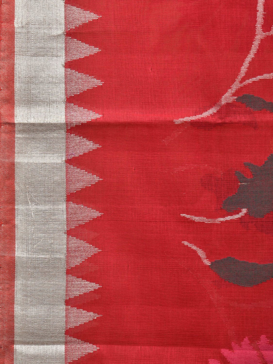 Red Khadi Cotton Handloom Saree with All Over Floral Design kh0667