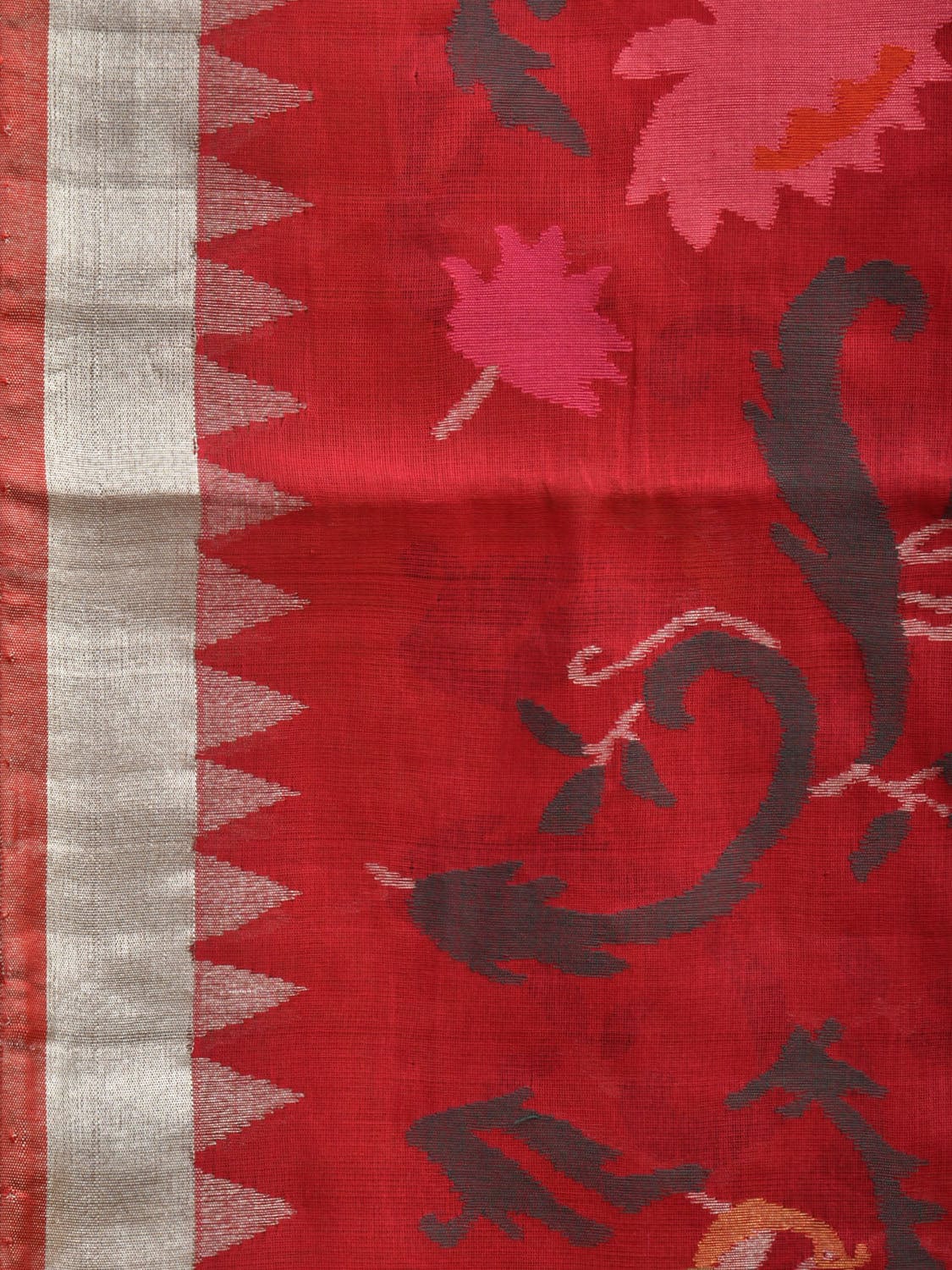 Red Khadi Cotton Handloom Saree with All Over Lotus Design kh0670