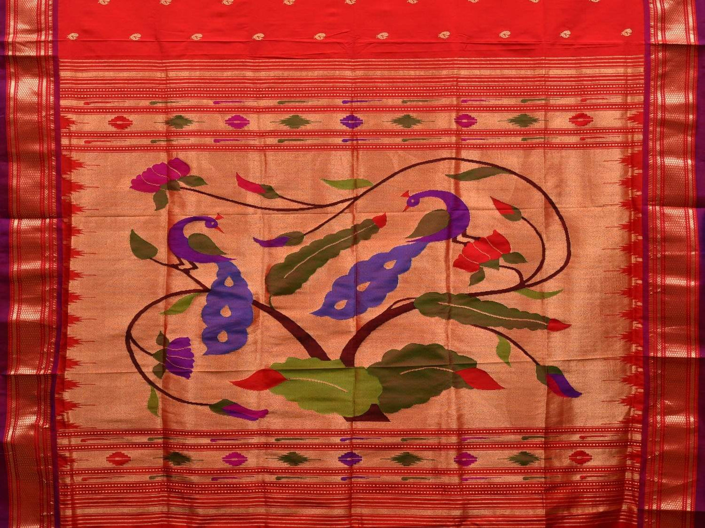 Red Paithani Silk Handloom Saree with Peacocks Pallu Design p0400