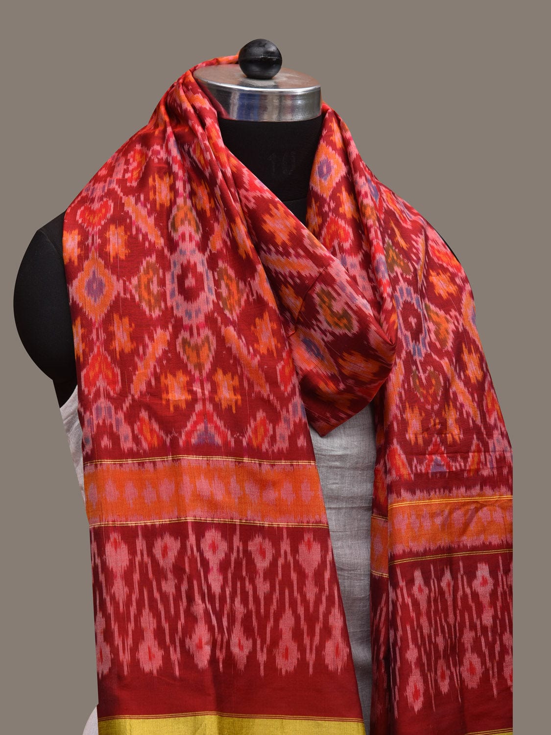 Red Pochampally Ikat Cotton Silk Handloom Dupatta with Grill Design ds2777