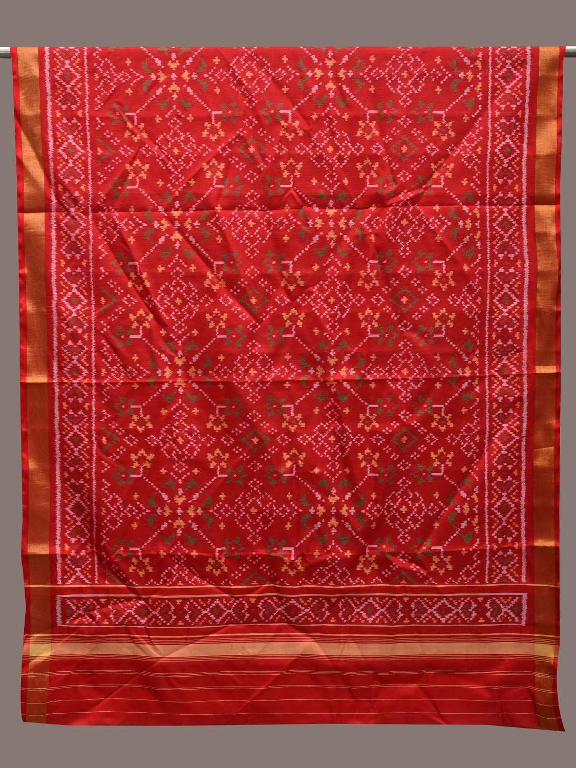 Red Pochampally Ikat Silk Handloom Dupatta with All Over Design ds2536