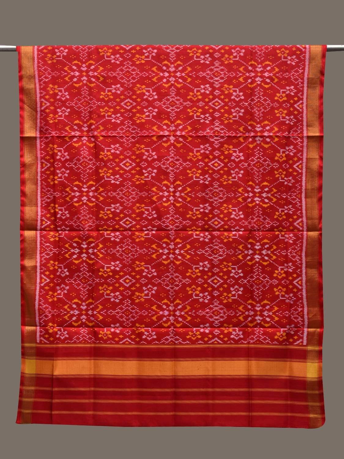 Red Pochampally Ikat Silk Handloom Dupatta with Grill Design ds2461