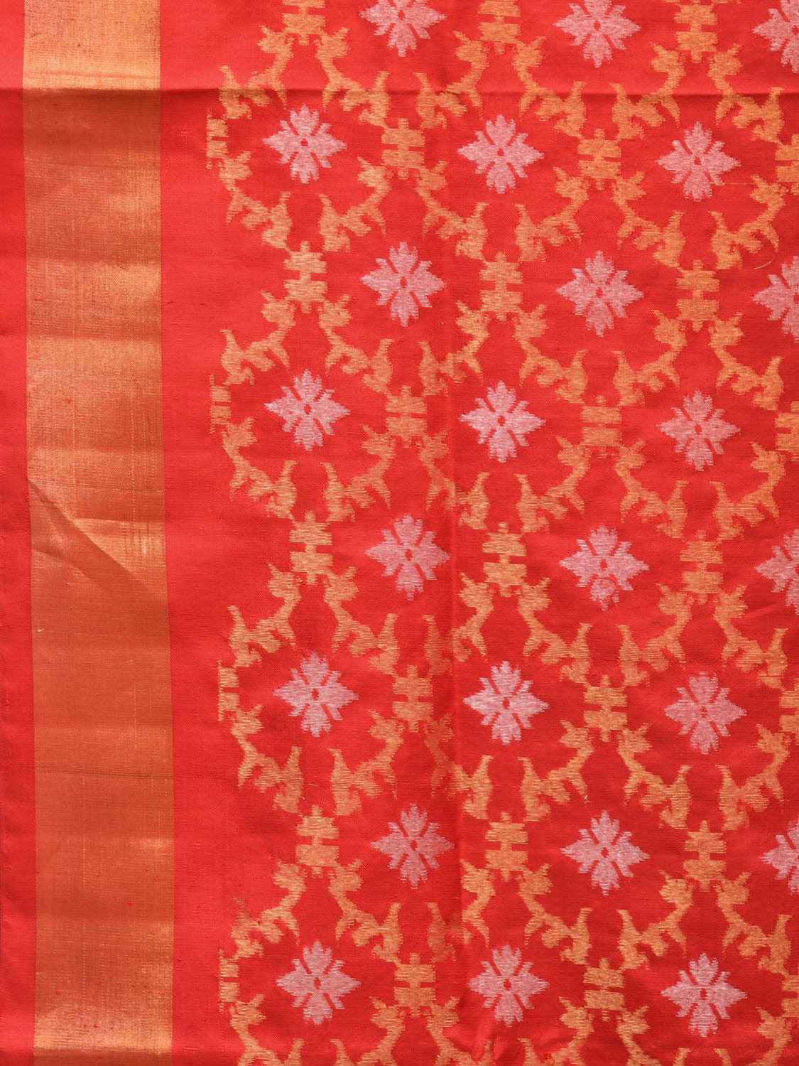 Red Uppada Silk Handloom Saree with All Over Jamdani Design u2035