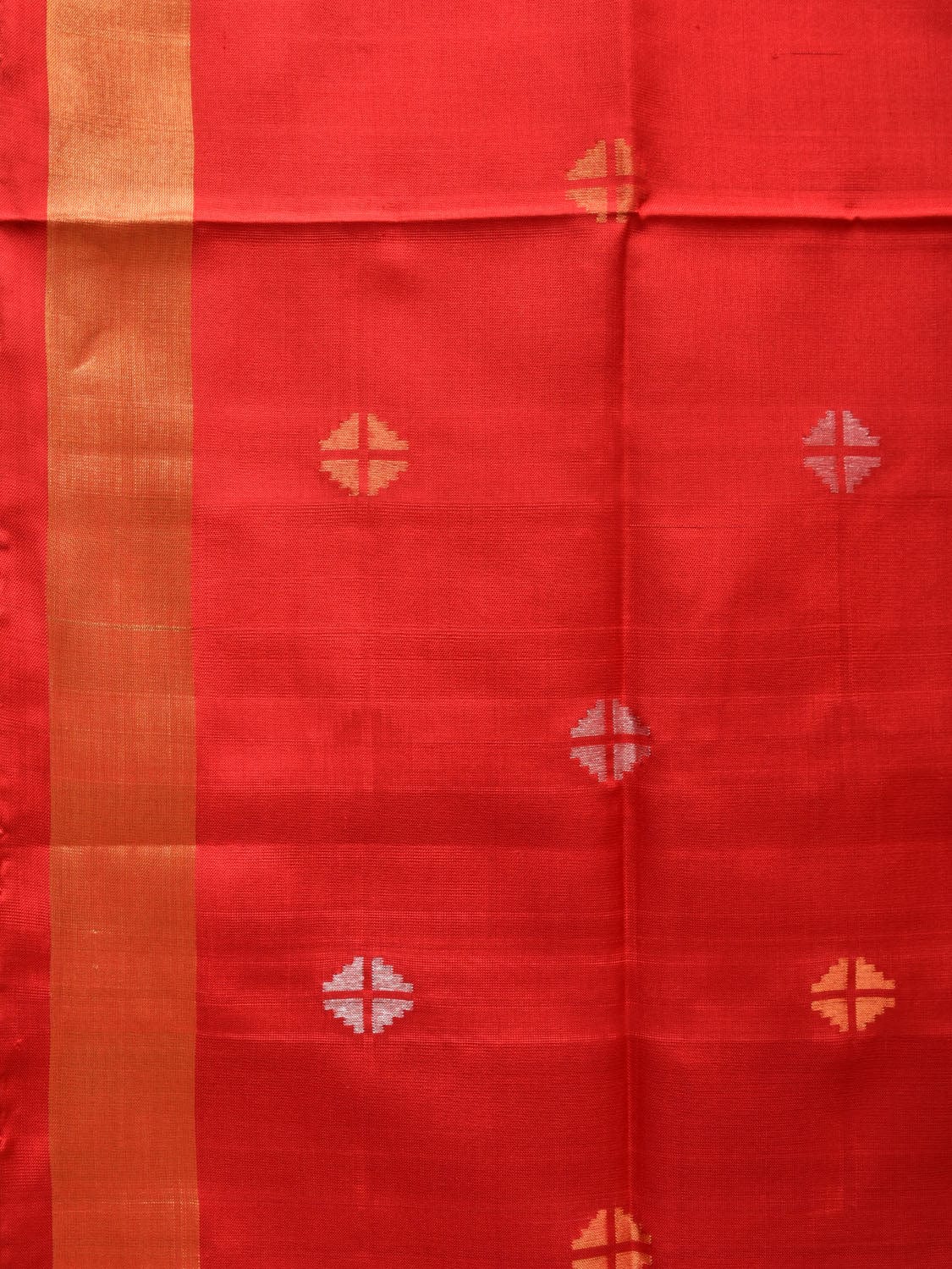 Red Uppada Silk Handloom Saree with Floral Pallu Design u2128