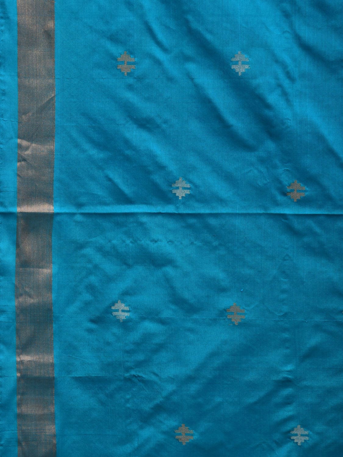 Sky Blue Uppada Silk Handloom Saree with Jamdani Pallu Design u1891