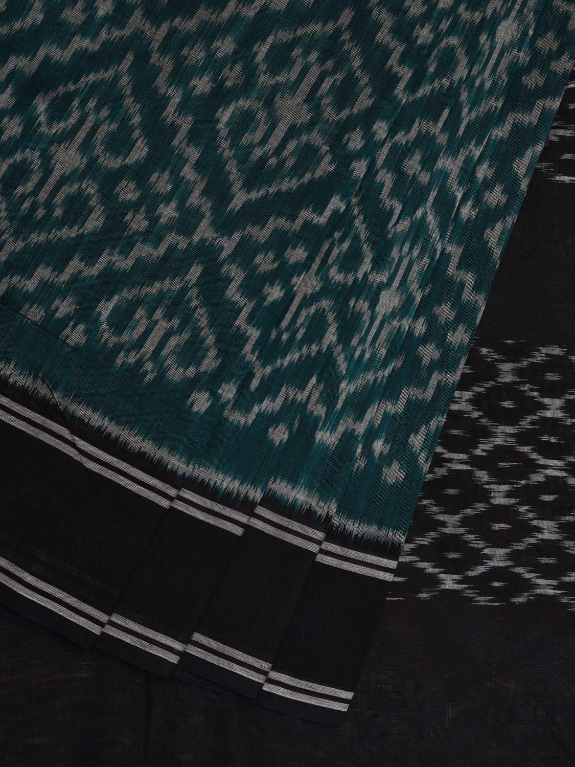 Teal and Black Pochampally Ikat Cotton Handloom Saree with Grill Design i0692