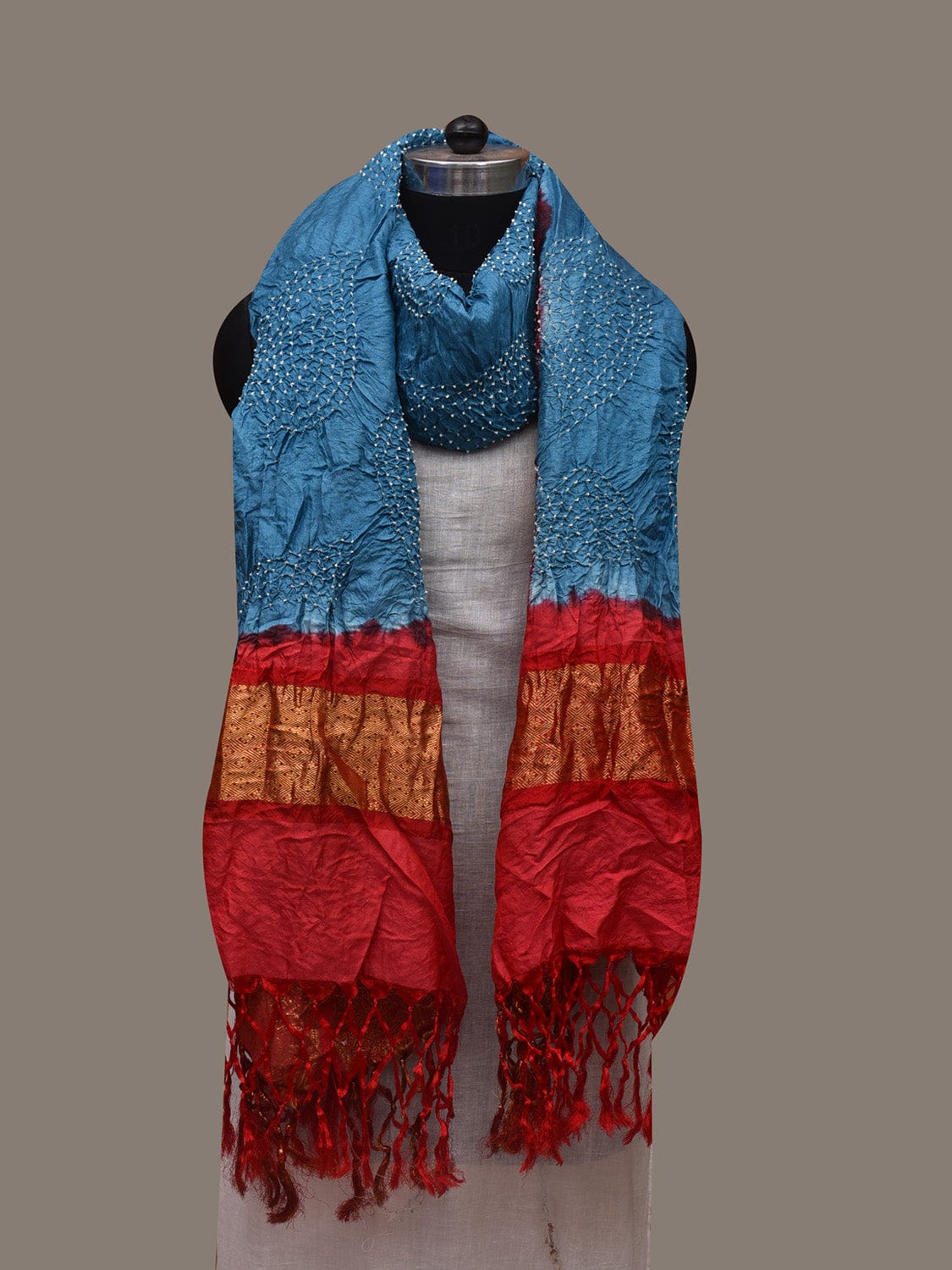 Teal and Red Bandhani Kanchipuram Silk Handloom Dupatta with Border and Leaf Design ds3014
