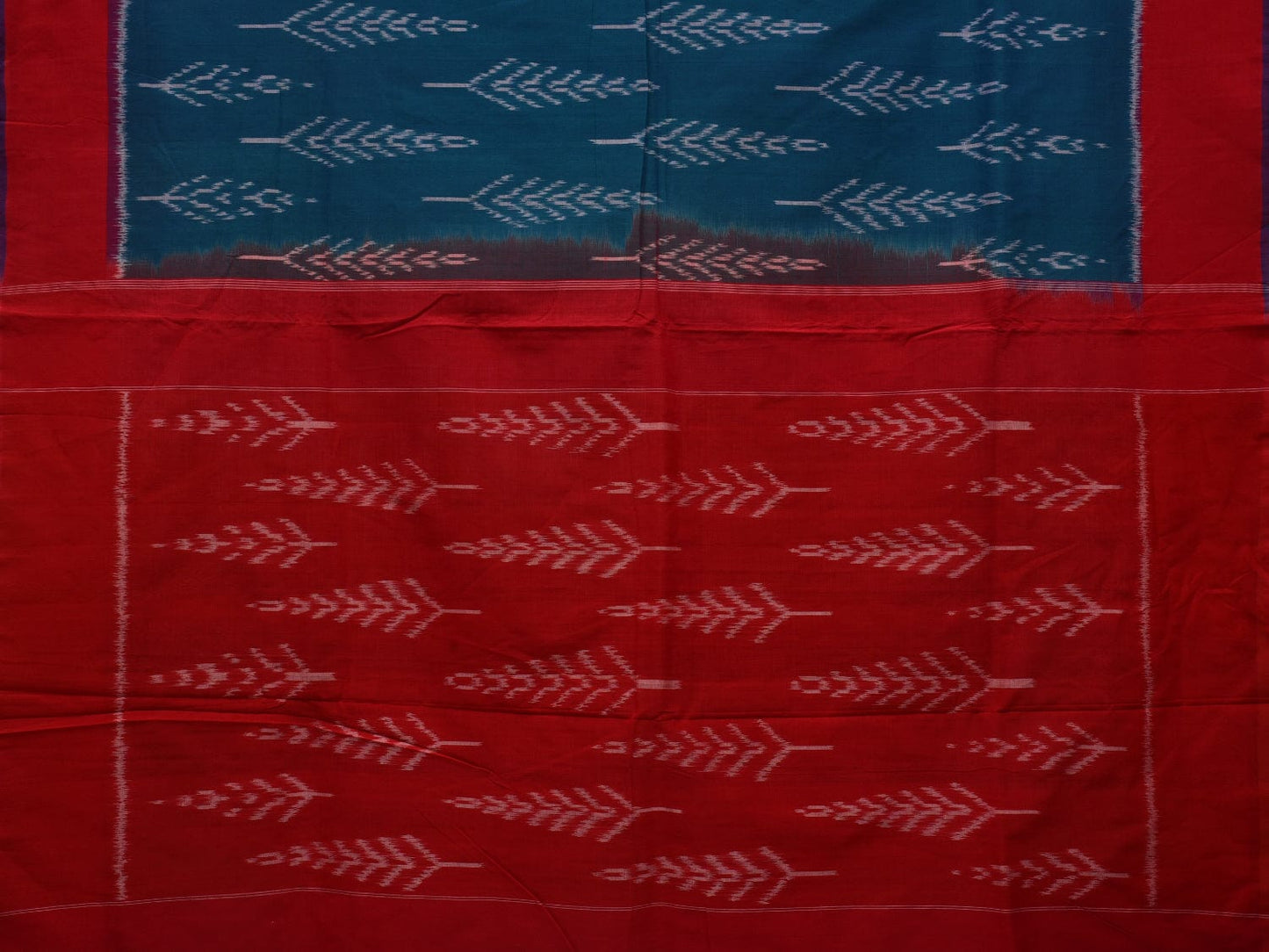 Teal and Red Pochampally Ikat Cotton Handloom Saree with All Over Design i0723