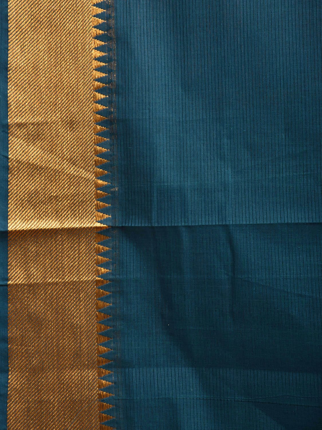 Teal Mangalgiri Cotton Handloom Saree with Strips Design and Small Temple Border Design No Blouse mn0096