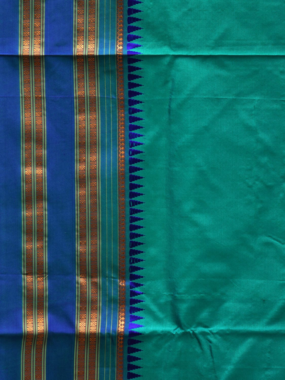 Teal Narayanpet Silk Handloom Plain Saree with Traditional Border Design No Blouse np0549