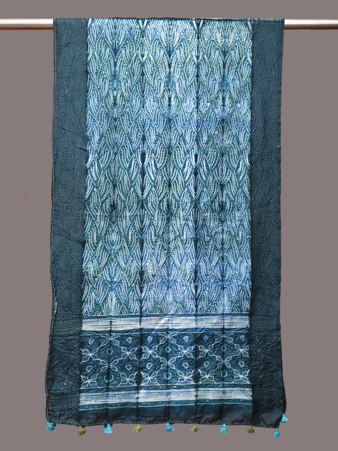 Teal Shibori Silk Handloom Stole with Grill Design ds3230