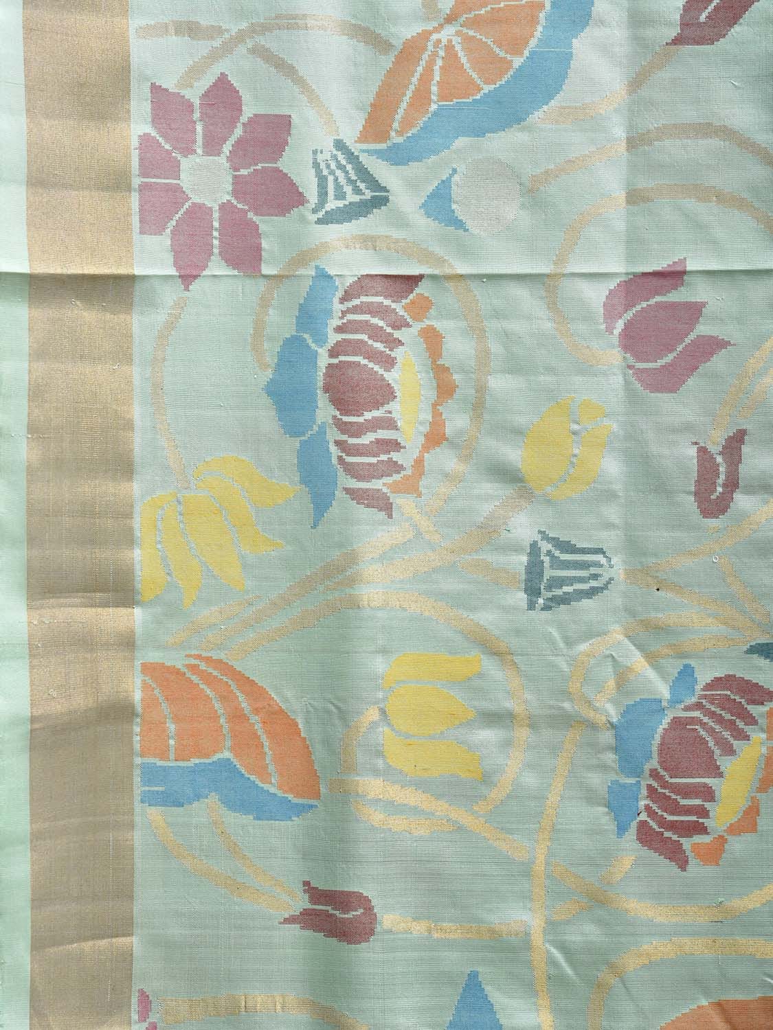 Turquoise Uppada Silk Handloom Saree with All Over Lotus Flowers Design u2335