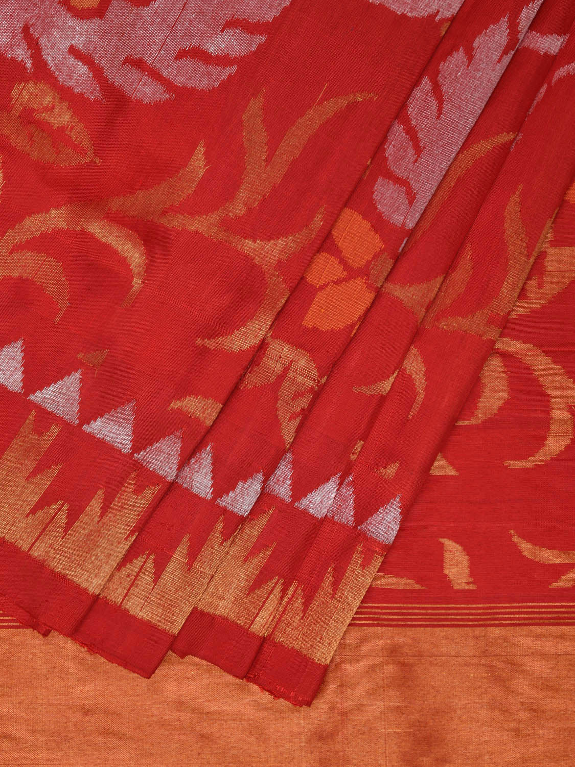 Red Uppada Silk Handloom Saree with All Over Mango and Floral Design u2260