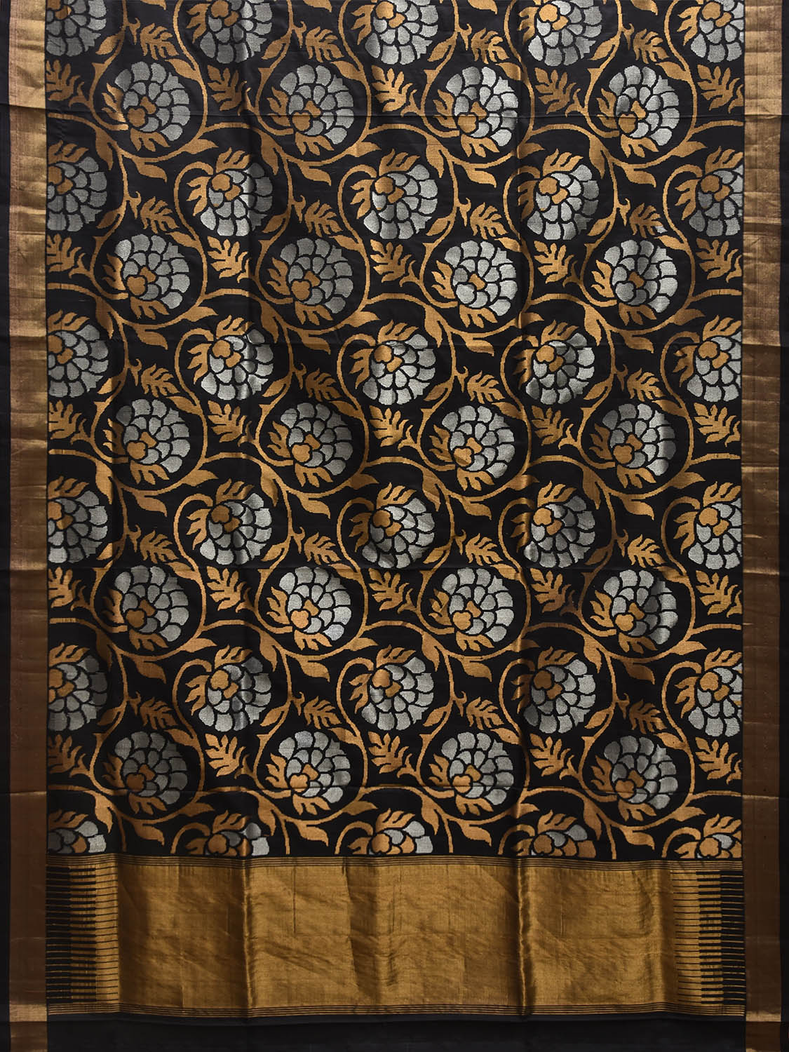 Black Uppada Silk Handloom Saree with All Over Floral Design u2380