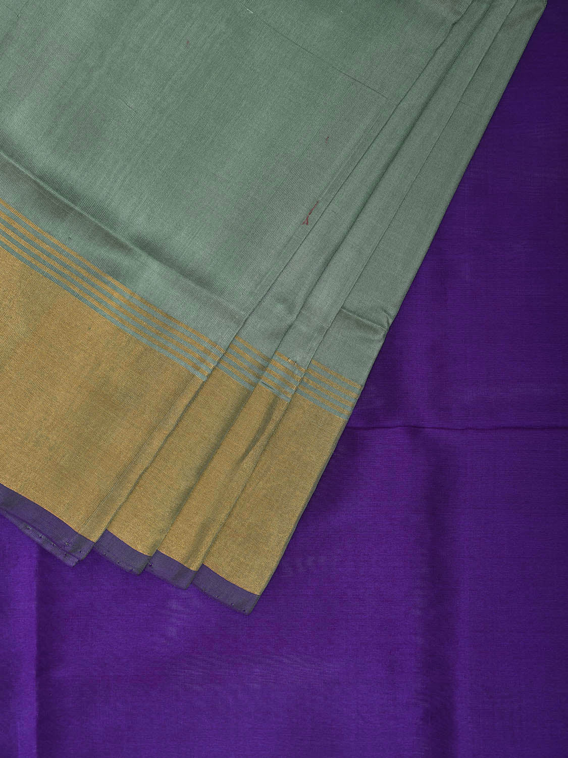 Sea Green and Purple Uppada Silk Handloom Plain Saree with Contrast Pallu Design u2394