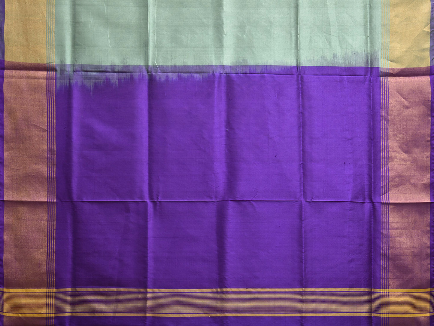 Sea Green and Purple Uppada Silk Handloom Plain Saree with Contrast Pallu Design u2394