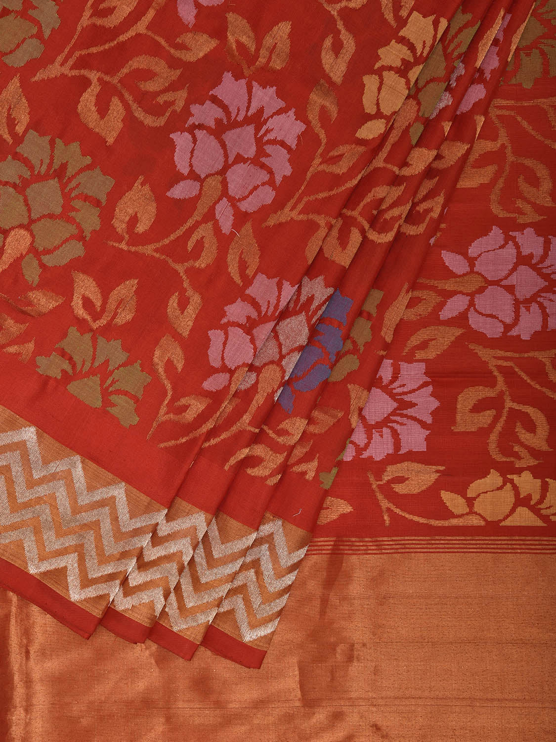 Red Uppada Silk Handloom Saree with All Over Floral and Border Design u2399